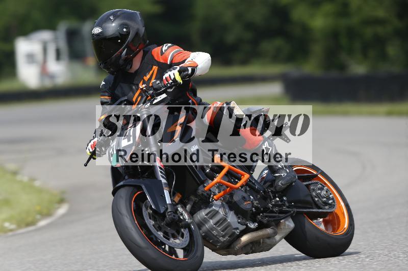 /25 10.06.2025 MaxRacing ADR/Gruppe gruen/54